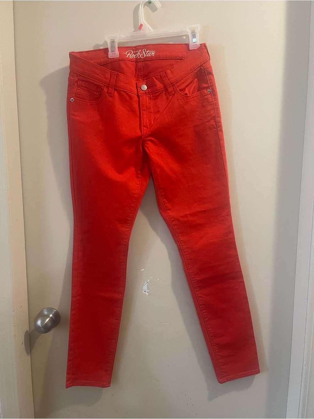 Women’s old Navy The Rockstar red Skinny Jeans